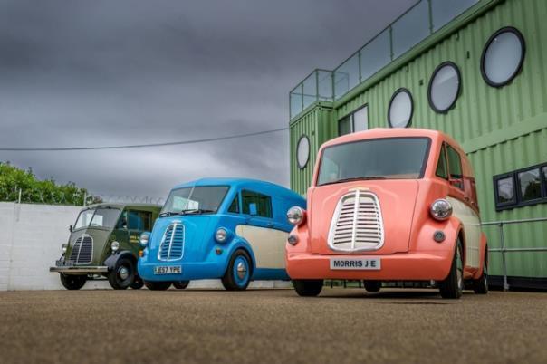 Morris LE: Ganz links das Original. Der LE hat es weit gebracht.  Foto: Autoren-Union Mobilität/Morris